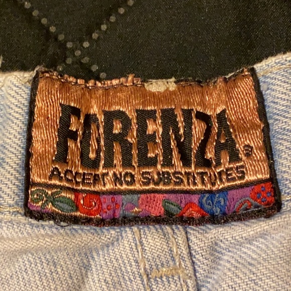 Forenza size 6 blue jeans - Picture 2 of 16